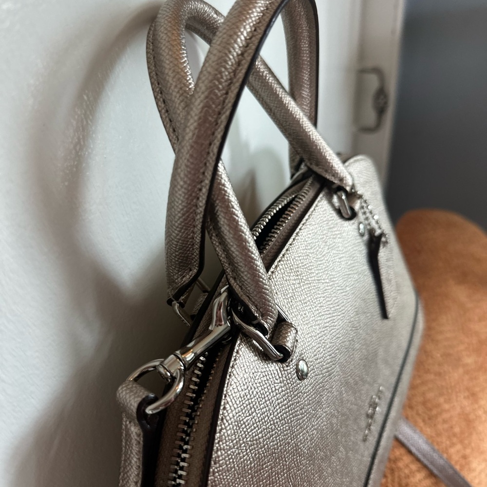 Coach Sierra Crossgrain Dome Bag - Picture 4 of 8